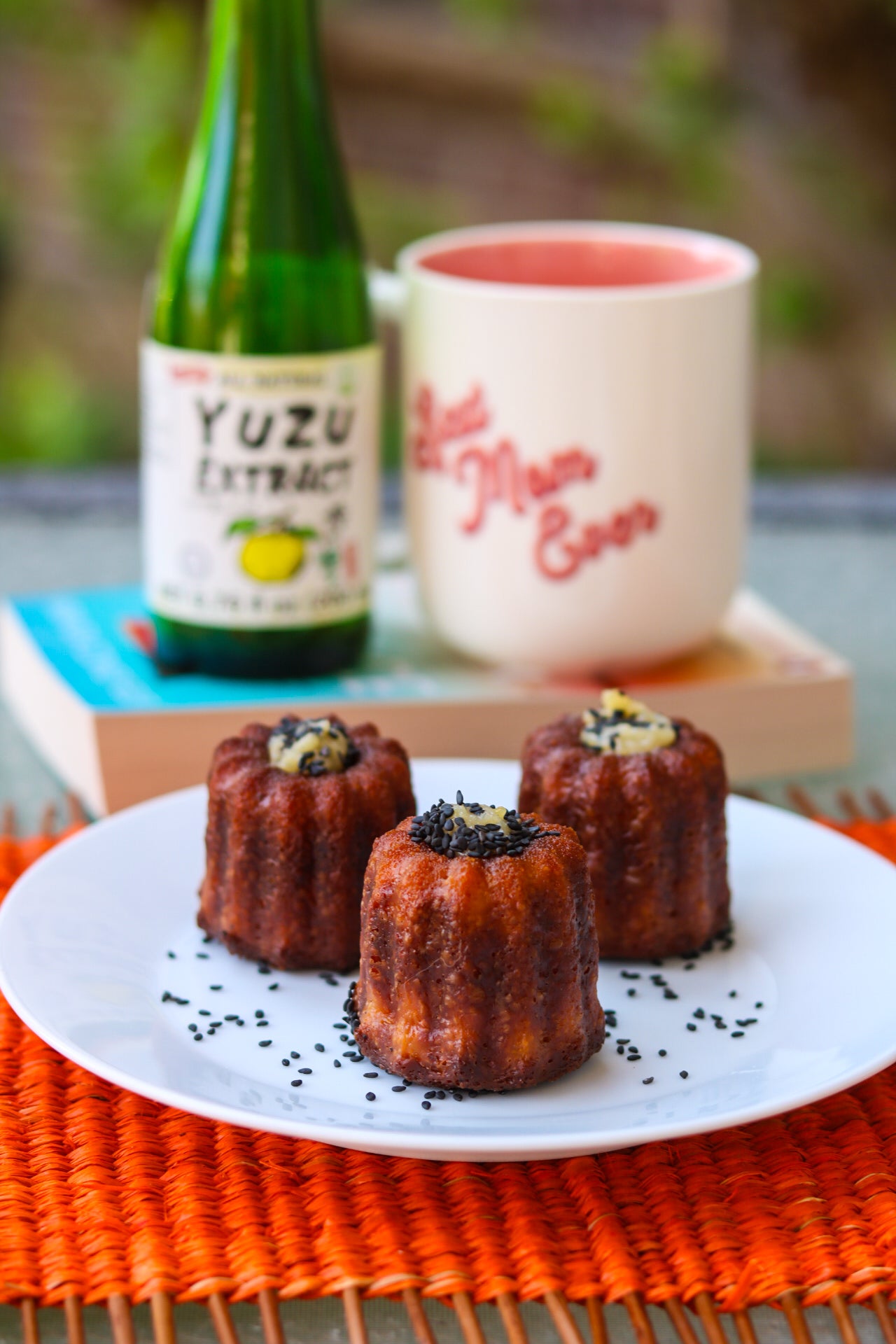 Yuzu et graines de sésame noir